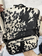 Load image into Gallery viewer, Solid ( Large ) Cowhide Backpack
